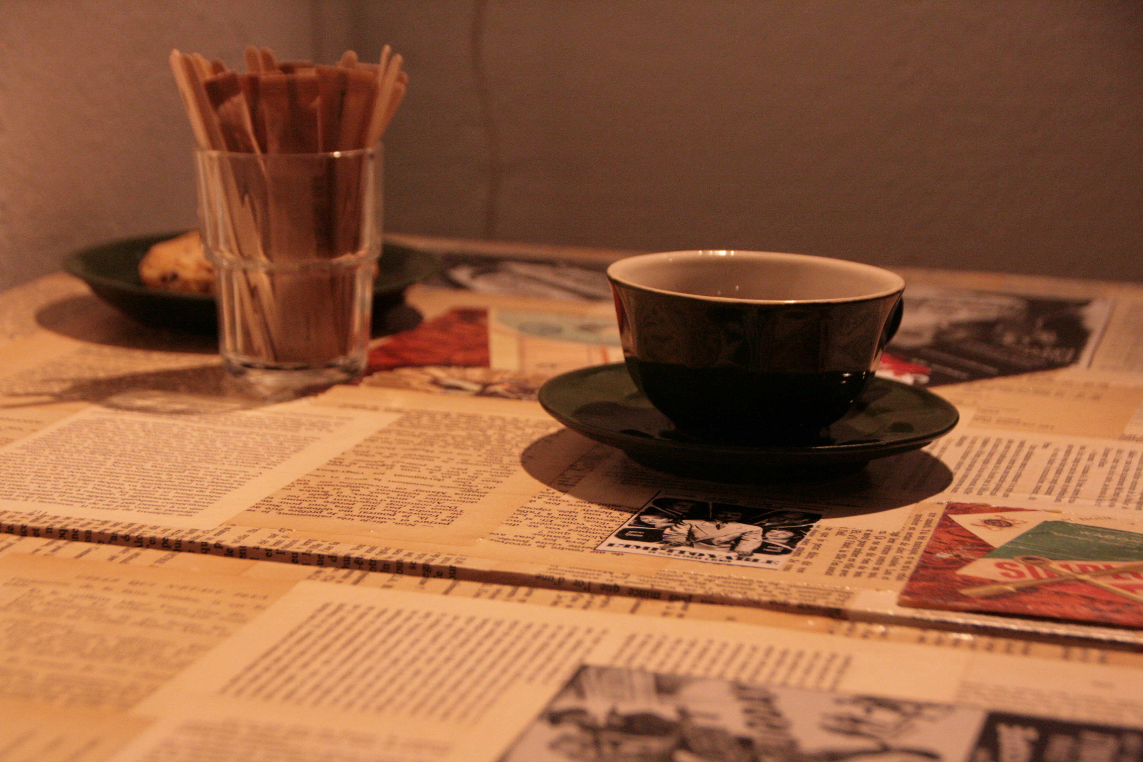 Café à la librairie Un Petit Noir