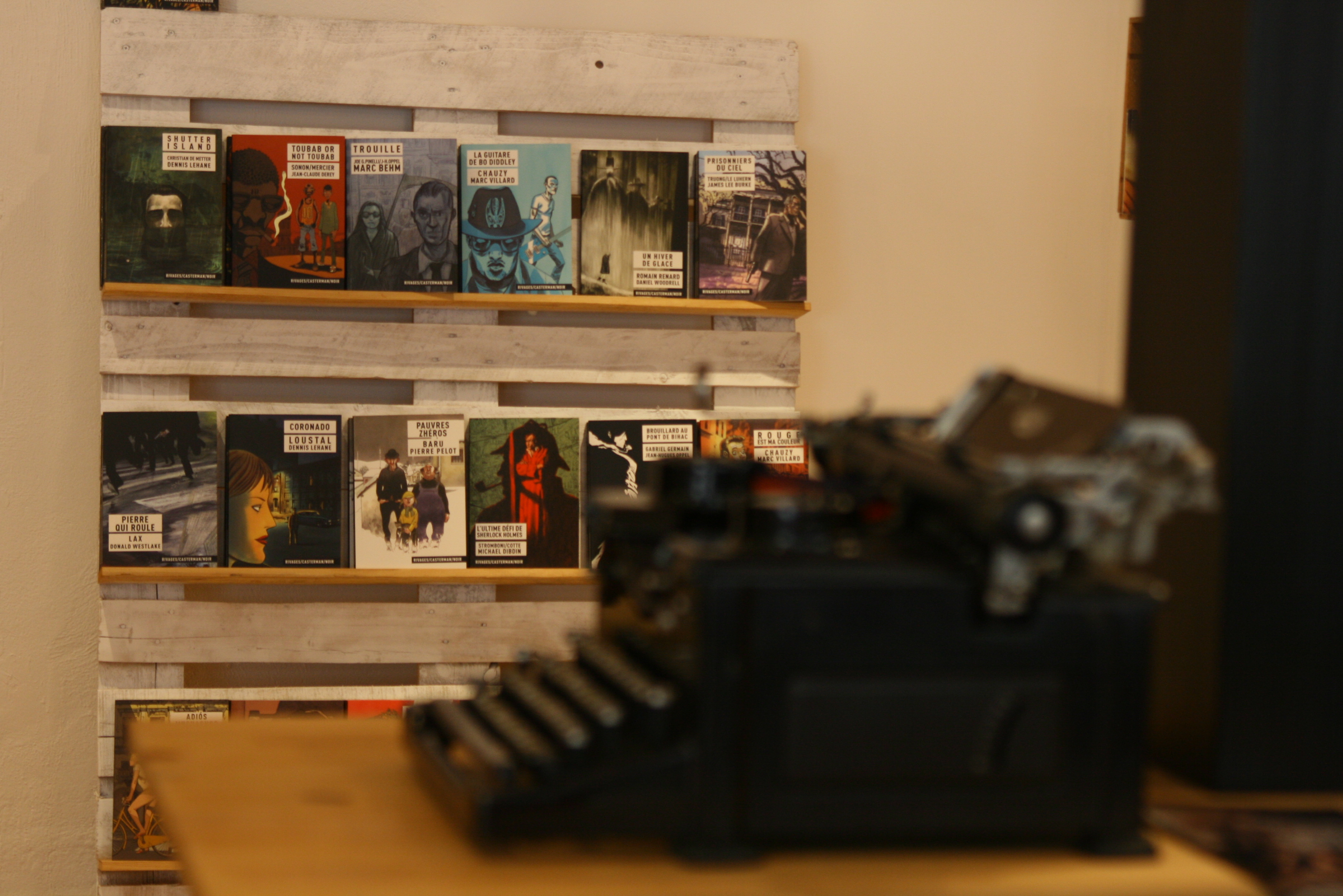 Photo librairie lyonnaise Un Petit Noir